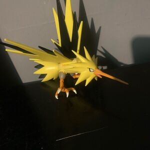 Jazwares Pokémon 6" Inch Articulated Zapdos Select Figure Wave 2